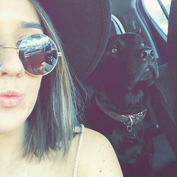 Meet your Posher, Elonie - Picture 1 of 1